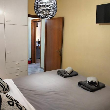 Helens Apartment Tolo Bagian luar foto